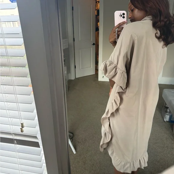 Women's Beige Ruffle Button-Down Dress - Picture 7 of 10